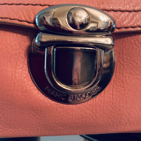 Vintage Marc Jacobs Venetia bag in Petunia - Picture 4 of 13